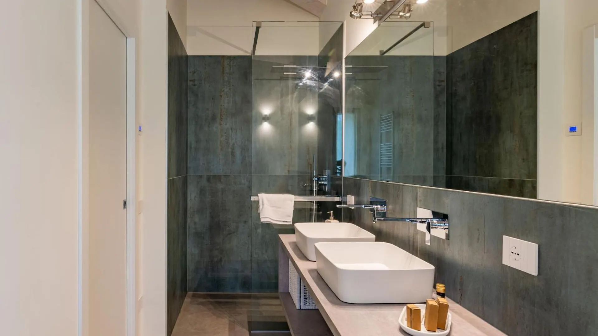 Villa Villa Gau' By Interhome Riva di Solto