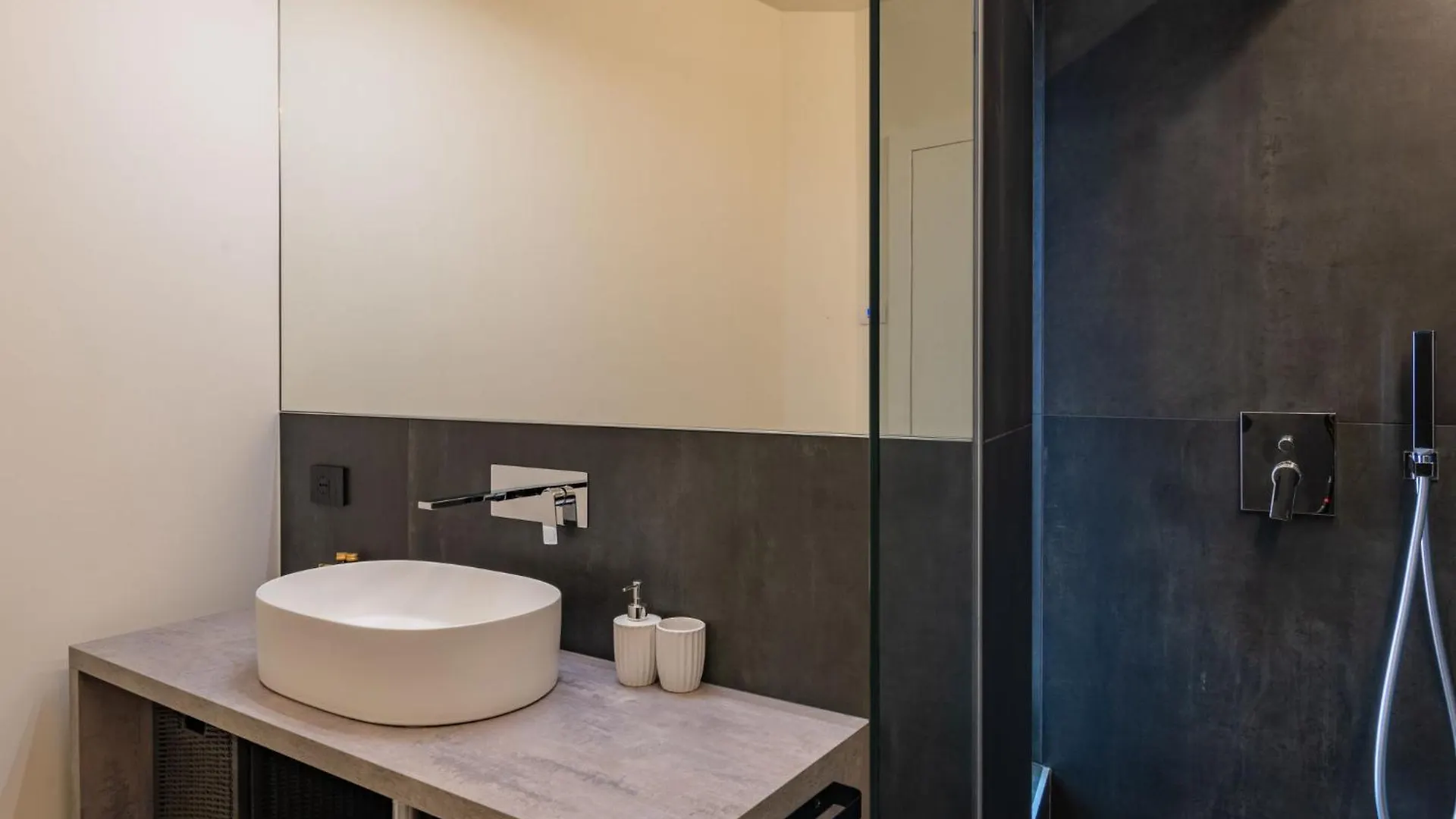 Villa Villa Gau' By Interhome Riva di Solto 0*,